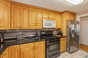 165 Nedobity Rd, Haddam, CT 06441 - Photo 8