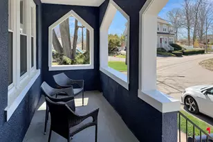 5 Westwood Rd, Branford, CT 06405 - Photo 4