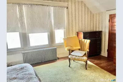 467 Bunker Hill Avenue, Waterbury, CT 06708 - Photo 16