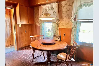 467 Bunker Hill Avenue, Waterbury, CT 06708 - Photo 12