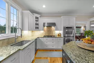 36 Randolph Farm Rd, Milford, CT 06461 - Photo 10