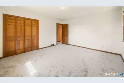 131 Sentinel Hill Road, Derby, CT 06418 - Photo 20