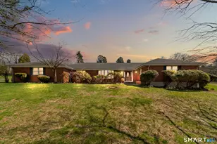 131 Sentinel Hill Rd, Derby, CT 06418 - Photo 2