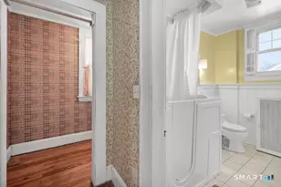 201 Housatonic Ave, Stratford, CT 06615 - Photo 34