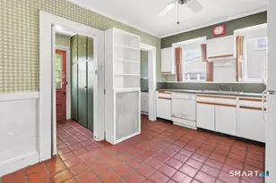 201 Housatonic Ave, Stratford, CT 06615 - Photo 24