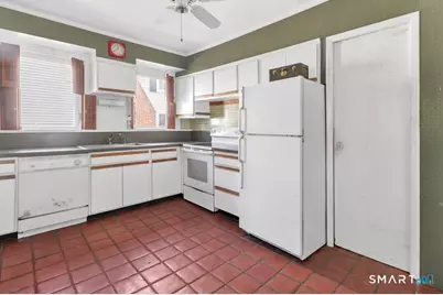 201 Housatonic Avenue, Stratford, CT 06615 - Photo 20