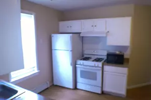 13 Armstrong Pl, Bridgeport, CT 06608 - Photo 26