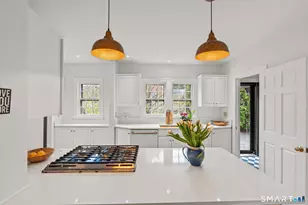602 Park Rd, West Hartford, CT 06107 - Photo 4
