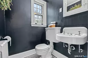 602 Park Rd, West Hartford, CT 06107 - Photo 18
