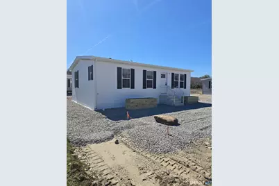 #17, 421 Norwich Westerly Road, North Stonington, CT 06359 - Photo 1