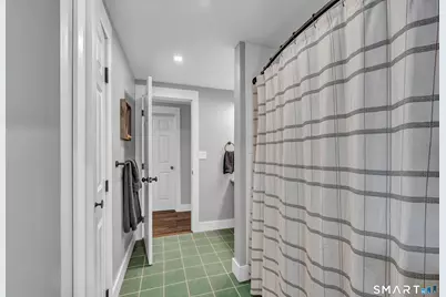 10 Grove Place, Bethel, CT 06801 - Photo 18