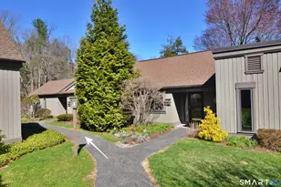 334 Heritage Vlg, Southbury, CT 06488 - Photo 6