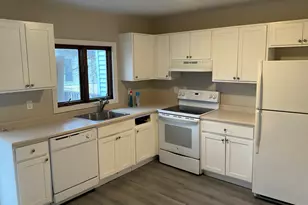 113 Fairview St, New Britain, CT 06051 - Photo 4