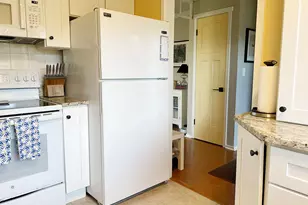 294 Heritage Vlg, Southbury, CT 06488 - Photo 4