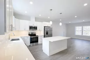 24 Glen Rd, Newtown, CT 06482 - Photo 1