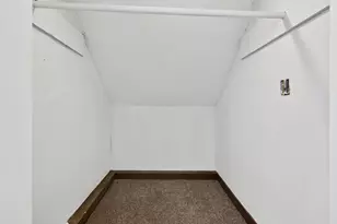 211 Salem Turnpike, Norwich, CT 06360 - Photo 16