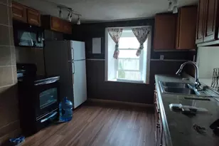 13 Rose St, Norwich, CT 06360 - Photo 6