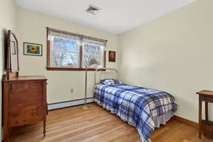 127 Pollys Ln, Montville, CT 06382 - Photo 16