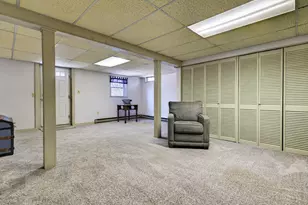 127 Pollys Ln, Montville, CT 06382 - Photo 36