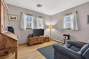 127 Pollys Ln, Montville, CT 06382 - Photo 14