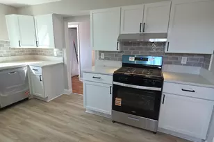 23 West St, Wallingford, CT 06492 - Photo 8