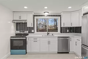 2 Burr Hl Ter, North Branford, CT 06471 - Photo 10