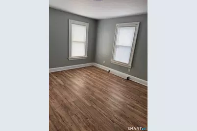 35 Woodward Avenue, Norwalk, CT 06854 - Photo 4