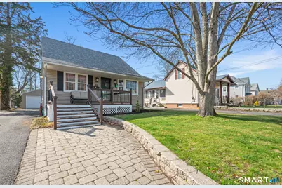 26 Doane Street, Manchester, CT 06040 - Photo 1
