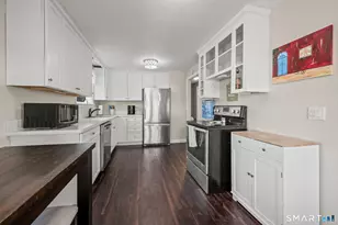 26 Doane St, Manchester, CT 06040 - Photo 6