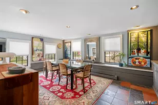 371 Washington St, Norwich, CT 06360 - Photo 2