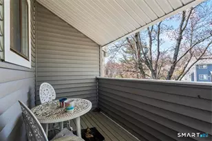 113 Shagbark Dr, Derby, CT 06418 - Photo 14