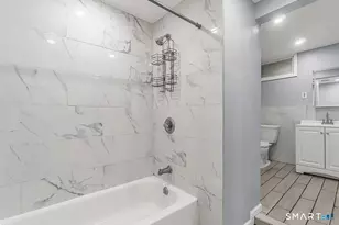 1220 Pembroke St, Bridgeport, CT 06608 - Photo 4