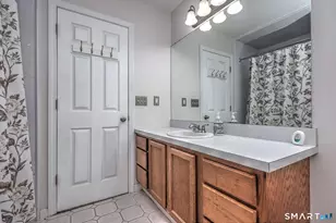 112 Finch Ave, Meriden, CT 06451 - Photo 22