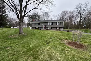 97 Brookview Rd, Windsor, CT 06095 - Photo 2