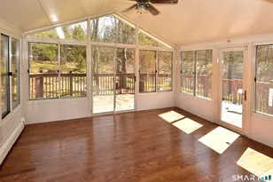 45 Grissom Rd, Manchester, CT 06042 - Photo 8