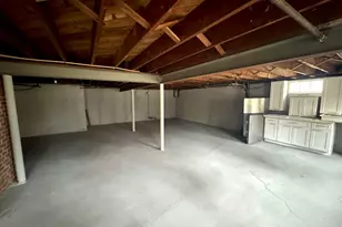 677 Middle Turnpike W, Manchester, CT 06040 - Photo 18