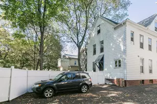 28 Edwards St, New Haven, CT 06511 - Photo 16