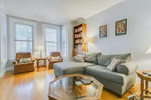 28 Edwards St, New Haven, CT 06511 - Photo 2