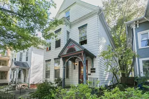 28 Edwards St, New Haven, CT 06511 - Photo 1