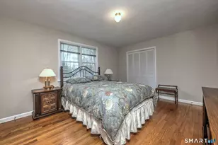 322 Hotchkiss Rd, Orange, CT 06477 - Photo 30