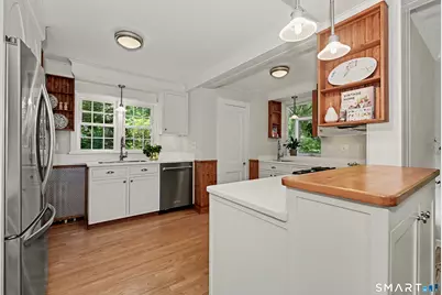 320 Ingleside Drive, Stamford, CT 06903 - Photo 16