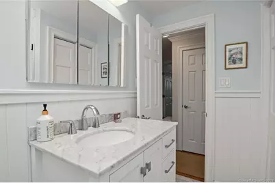 50 Craig Place, Fairfield, CT 06824 - Photo 20