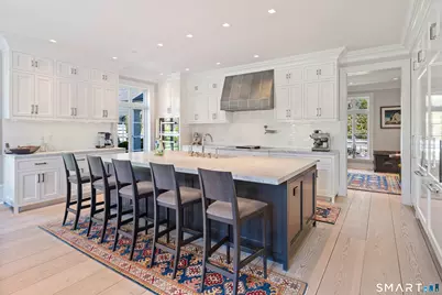 24 Llewellyn Drive, New Canaan, CT 06840 - Photo 4