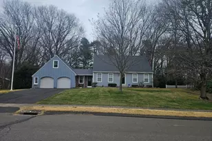 73 Jubilee Dr, Southington, CT 06479 - Photo 2