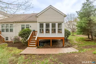 20 Meadowview Ct, Canton, CT 06019 - Photo 4