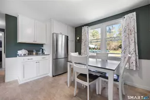 110 Smith St, Middletown, CT 06457 - Photo 8