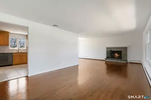 195 Post Oak Rd, Stratford, CT 06614 - Photo 6