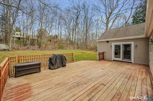 6 Cheryl Ct, East Lyme, CT 06357 - Photo 12
