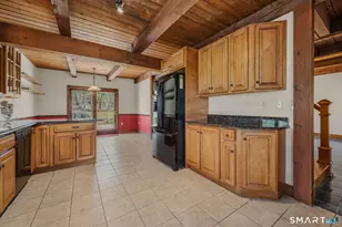 6 Cheryl Ct, East Lyme, CT 06357 - Photo 6
