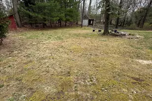 7 Willow Ln, East Lyme, CT 06333 - Photo 4